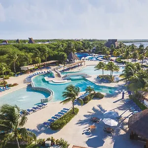 Bluebay Grand Esmeralda El Marlyn Azul